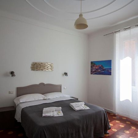 A Un Passo Dal Mare Appartement La Spezia Buitenkant foto